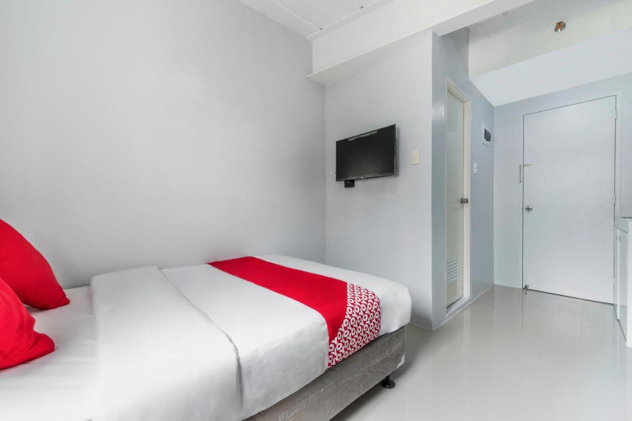 Super Oyo 515 Finnex Hotel Mandaluyong Exterior foto